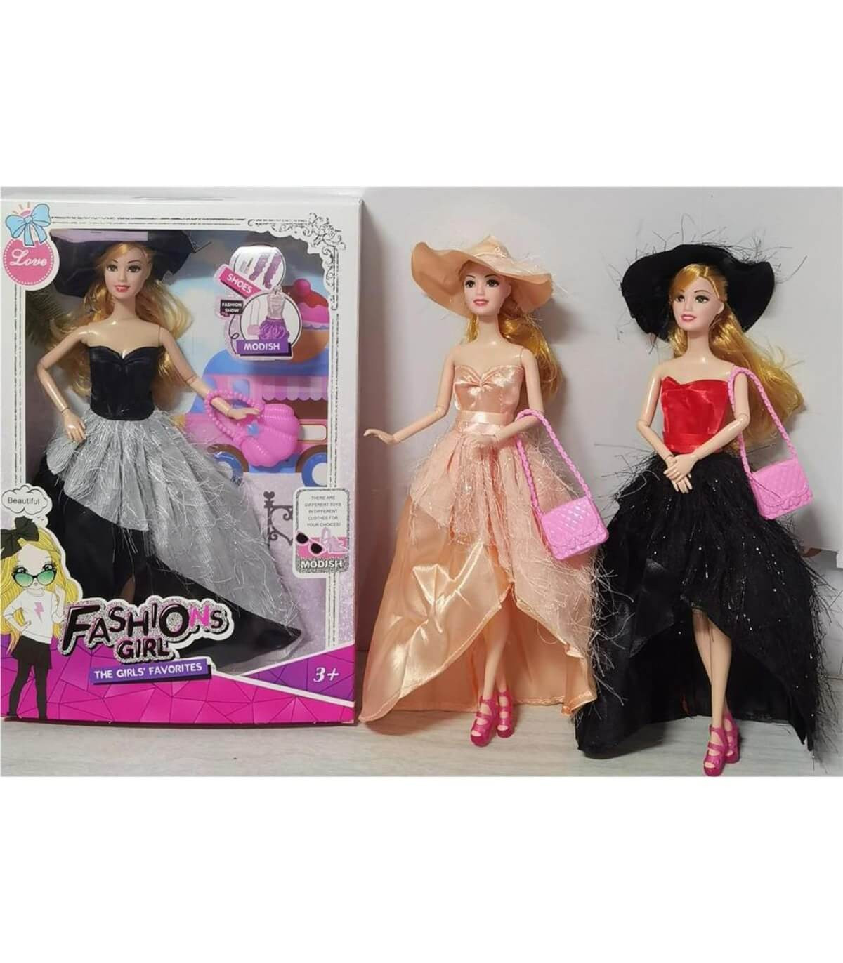 КУКЛА С ОФИЦИАЛНА РОКЛЯ И ШАПКА Armtoys