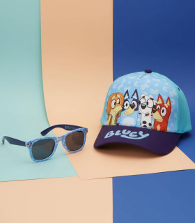 ДЕТСКА ШАПКА С КОЗИРКА 51 СМ + СЛЪНЧЕВИ ОЧИЛА BLUEY Cerda