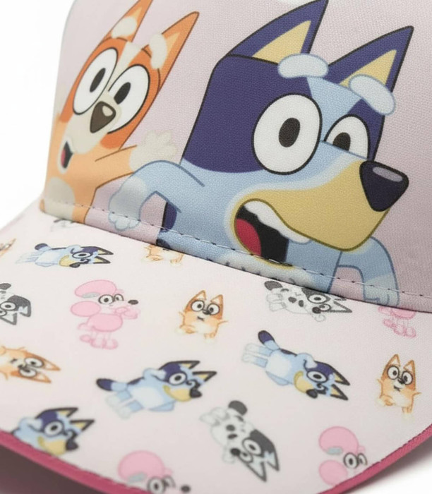ДЕТСКА ШАПКА С КОЗИРКА 53 СМ BLUEY 2 ВИДА Cerda
