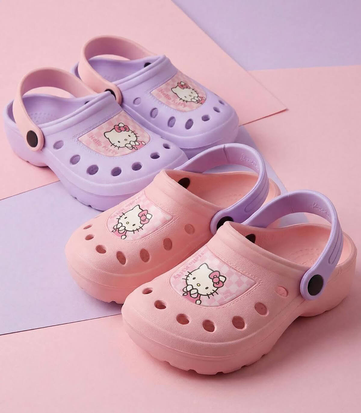 ДЕТСКИ ЧЕХЛИ КРОКС HELLO KITTY 2 ЦВЯТА 24-31 Cerda