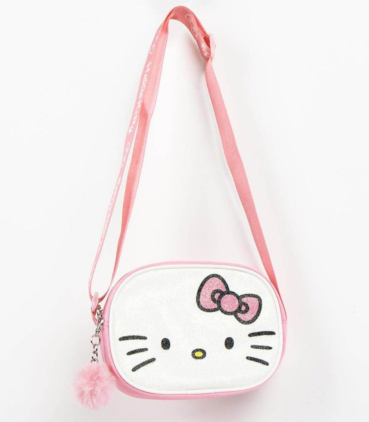 ДЕТСКА ЧАНТА ЗА РАМО HELLO KITTY