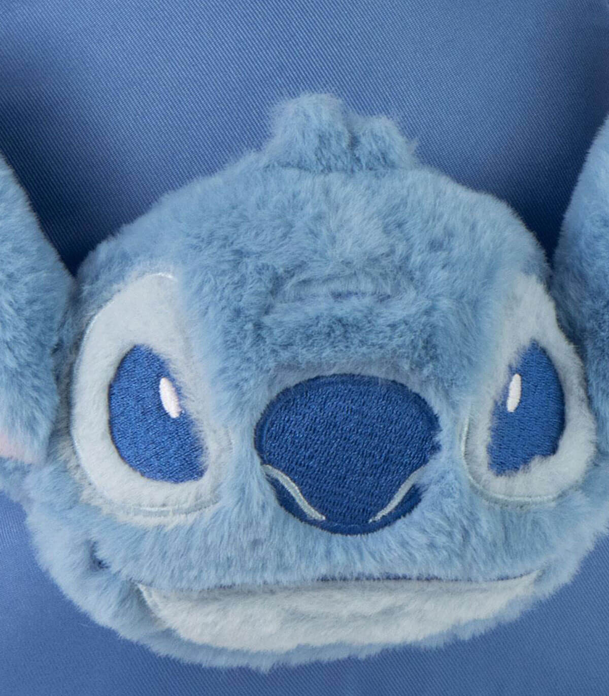 ДЕТСКА РАНИЦА ЗА ГРАДИНА С ПЛЮШЕНА ФИГУРА STITCH
