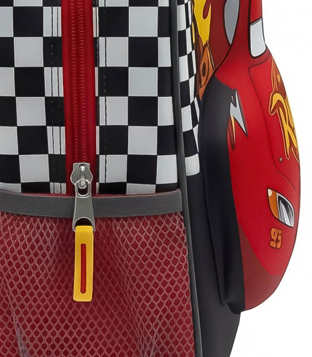 ДЕТСКА РАНИЦА 3D CARS