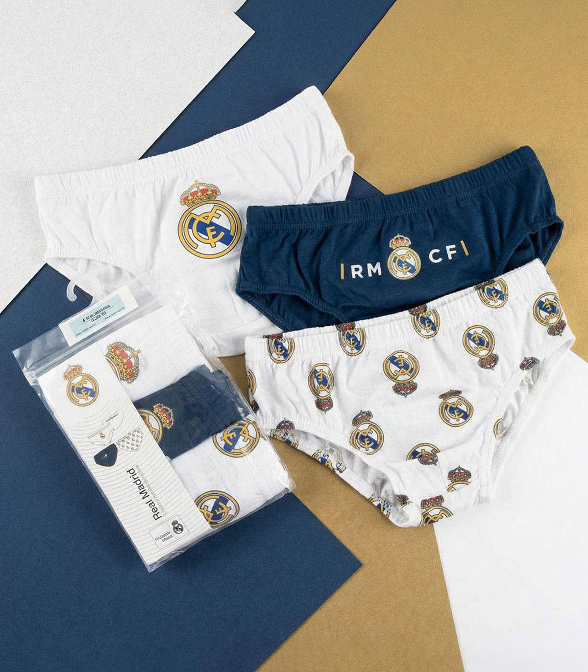 СЛИПОВЕ 3 БР В ПАКЕТ REAL MADRID 2-8 ГОД