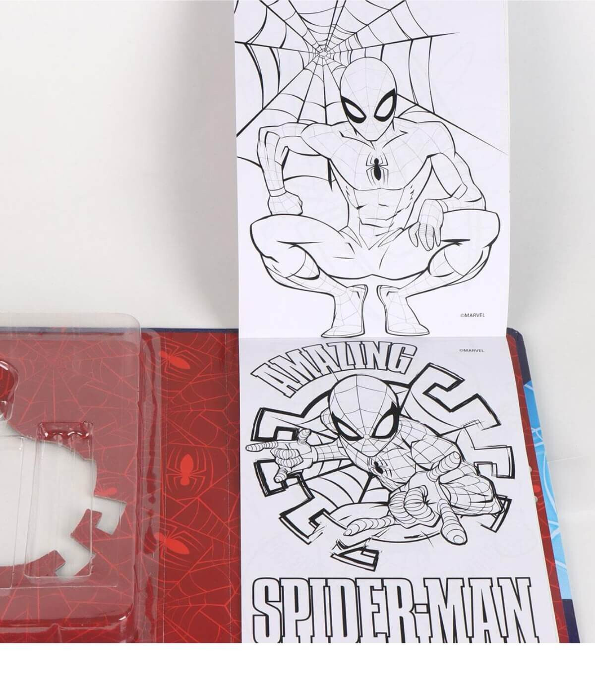 ТЕФТЕР ЗА ОЦВЕТЯВАНЕ С ФОРМИЧКИ И АКСЕСОАРИ SPIDER-MAN Cerda