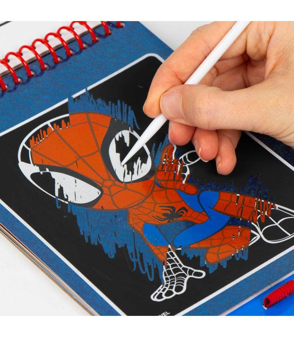 ДЕТСКИ СКРЕЧ ТЕФТЕР ЗА РИСУВАНЕ SPIDEY Cerda