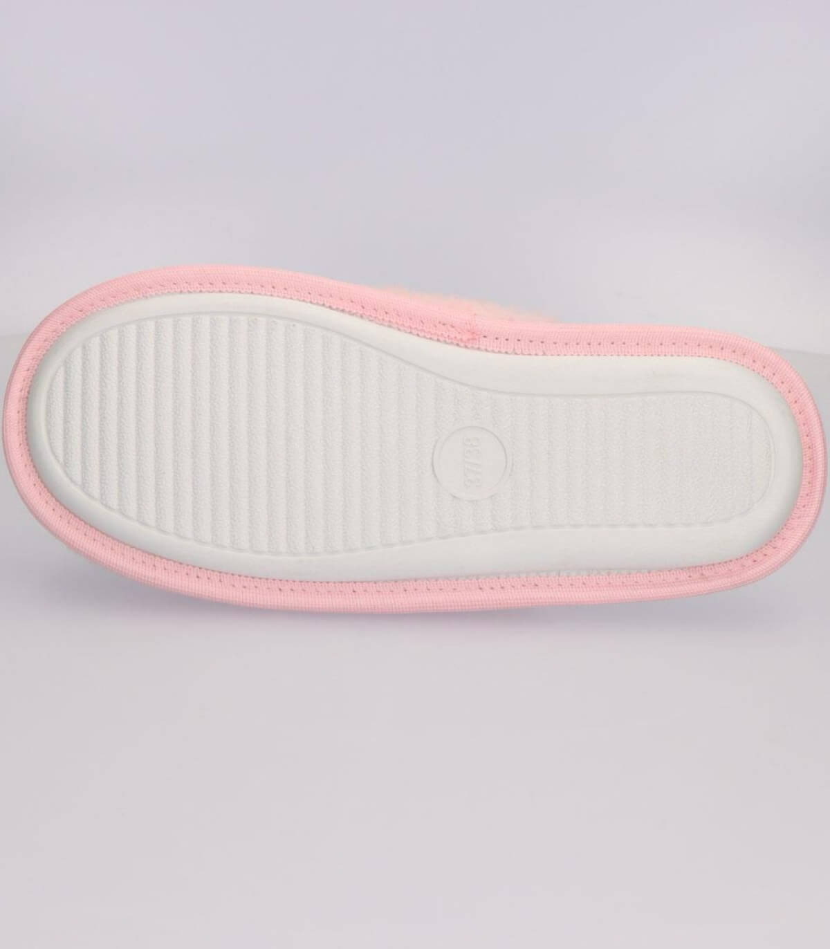 ДЕТСКИ ЗИМНИ ПАНТОФИ HELLO KITTY 30-36 Cerda