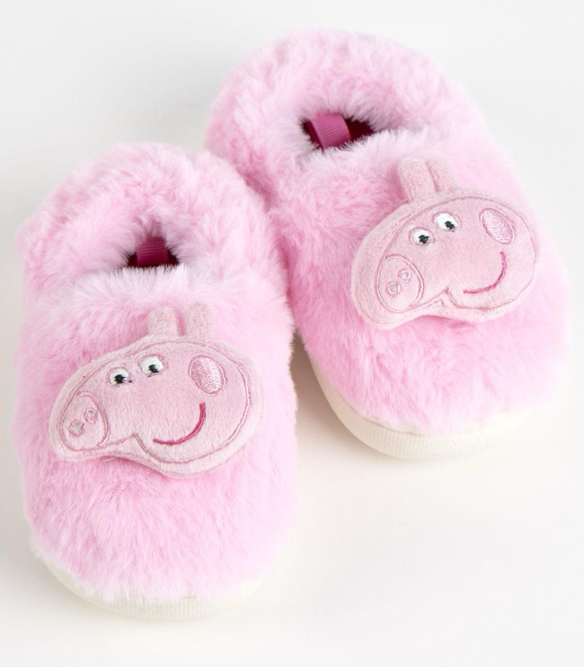 ДЕТСКИ ПЛЮШЕНИ ПАНТОФИ 3D ТВЪРДА ПОДМЕТКА PEPPA PIG 22-29 СЕРИЯ Cerda