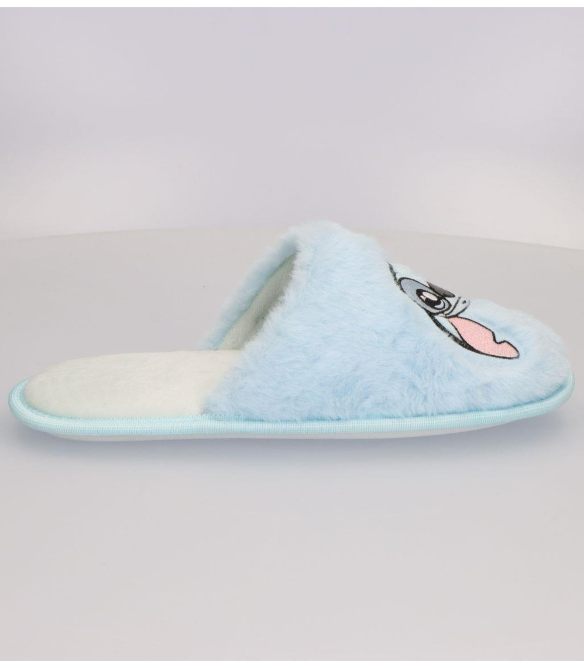 ДЕТСКИ ПЛЮШЕНИ ЧЕХЛИ С БРОДЕРИЯ STITCH 30-37 СЕРИЯ Cerda