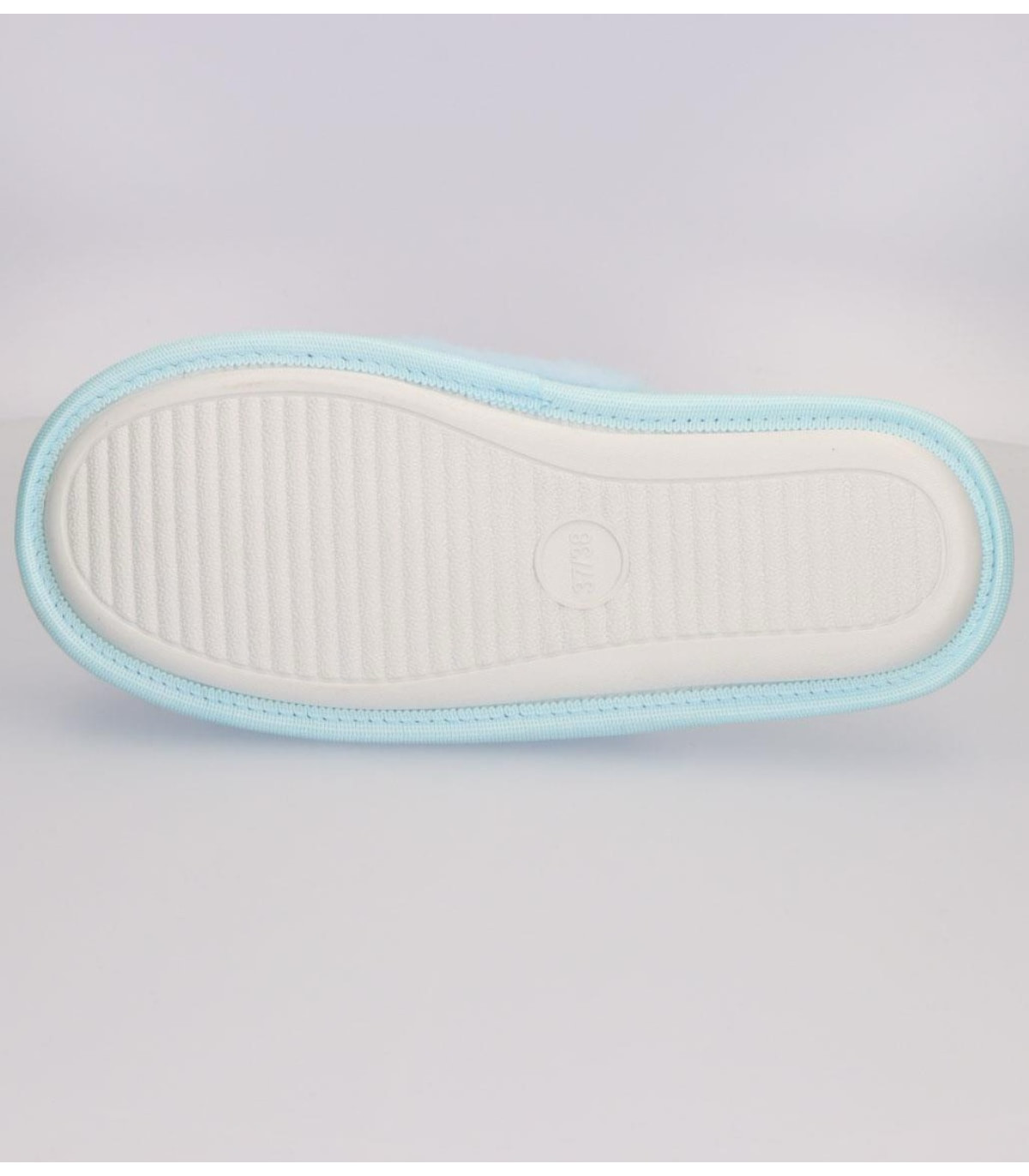 ДЕТСКИ ПЛЮШЕНИ ЧЕХЛИ С БРОДЕРИЯ STITCH 30-37 СЕРИЯ Cerda