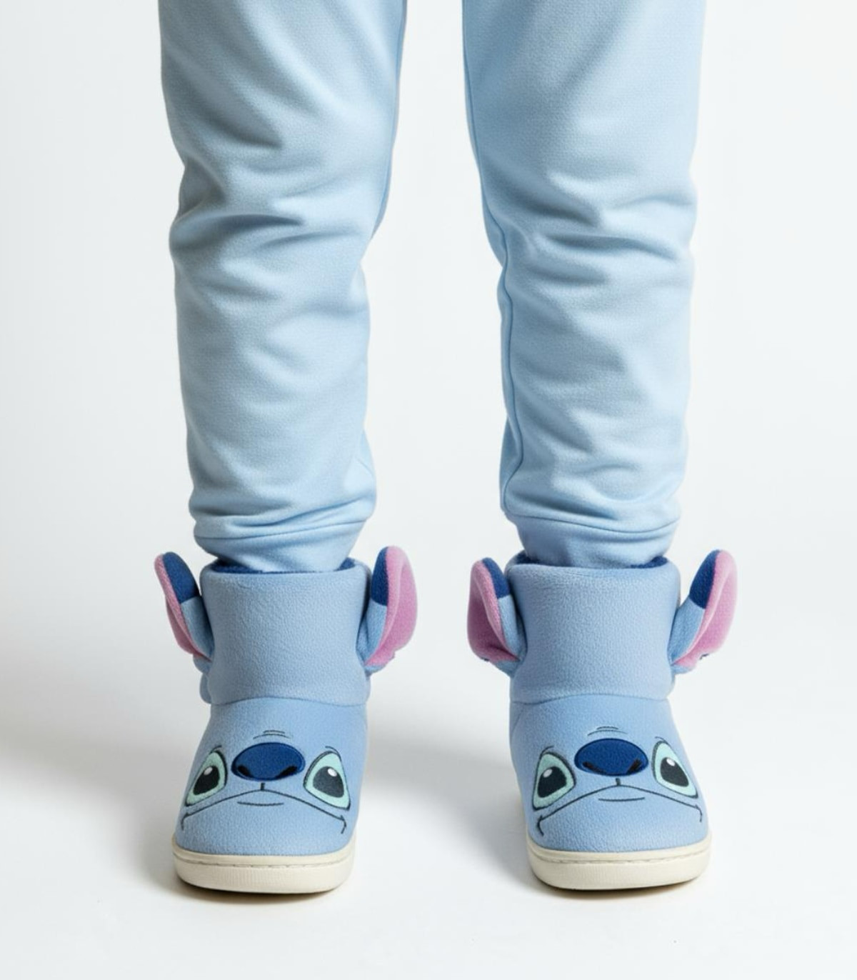 ДЕТСКИ БОТИ С ТВЪРДА ПОДМЕТКА STITCH 24-31 СЕРИЯ Cerda